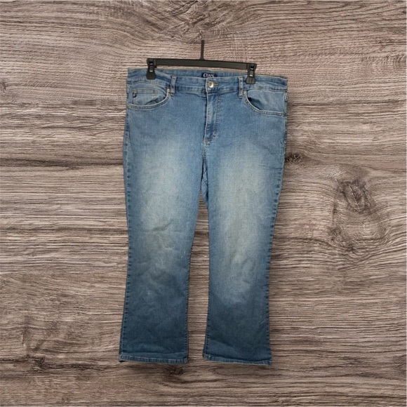 Chaps Denim - Chaps Crop Kick‎ Jeans Women Sz 14 Light Wash Stretch 34x25 Cropped